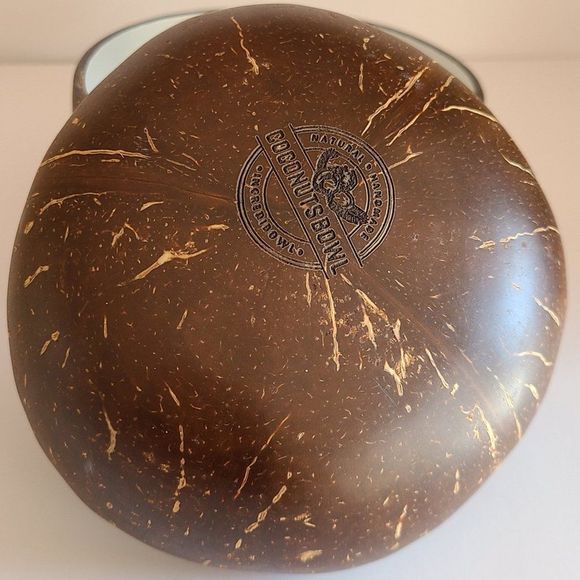 White Laquer Coconut bowls With Spoons & Rope Stand, handmade, natural - Picture 5 of 6